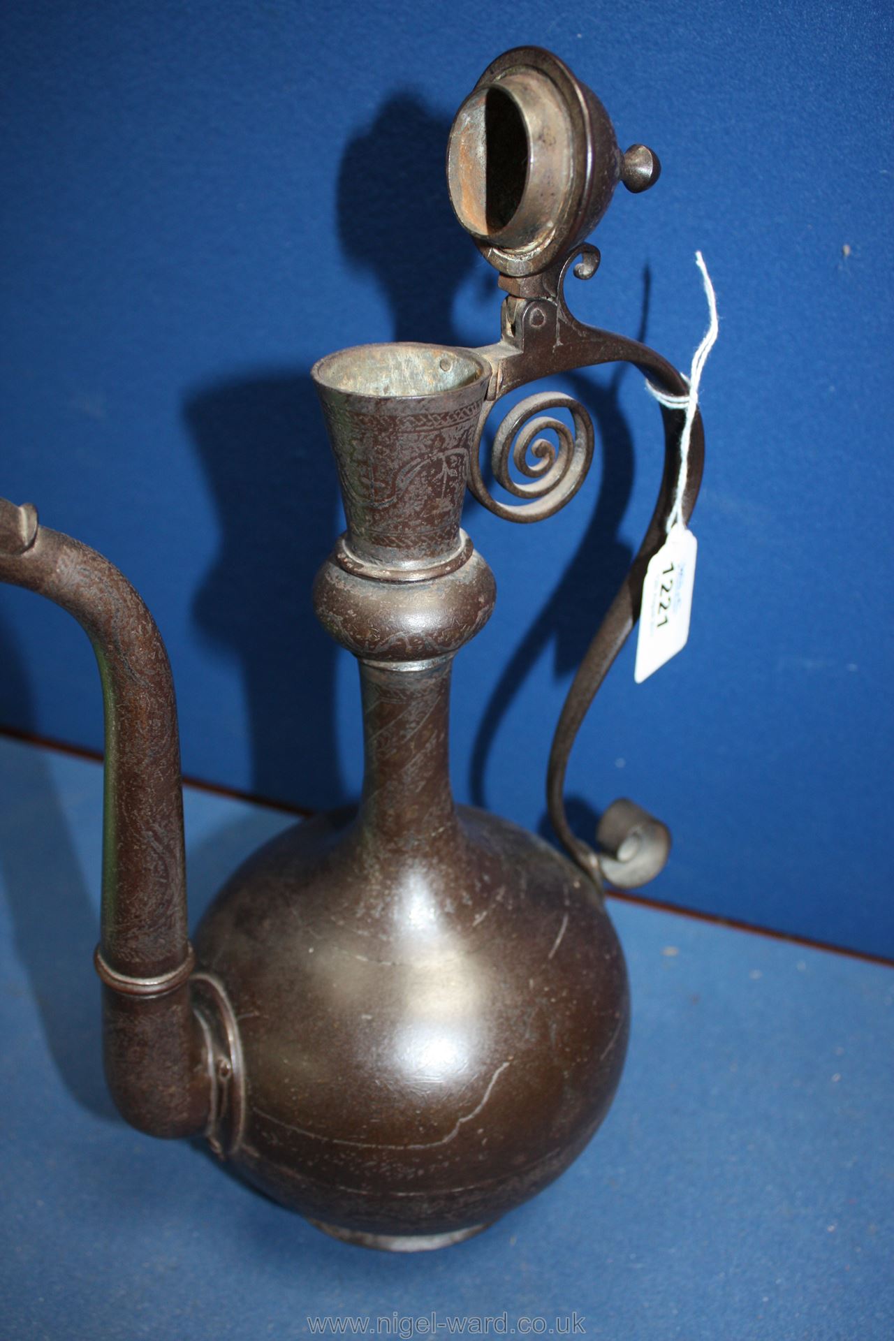 An interesting and speculative Indo-Persian Ewer, Bidar or possibly Persian early Qajar, - Image 7 of 9