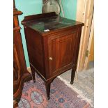 An Edwardian Mahogany Pot Cupbaord