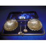 HM SILVER, VICTORIAN SHELL SALT SERVER, 1899,