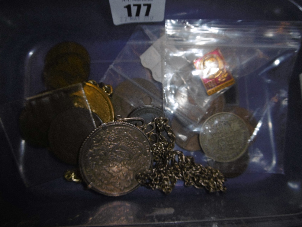 SMALL COLLECTION OF COINS AND A RUSSIAN BADGE