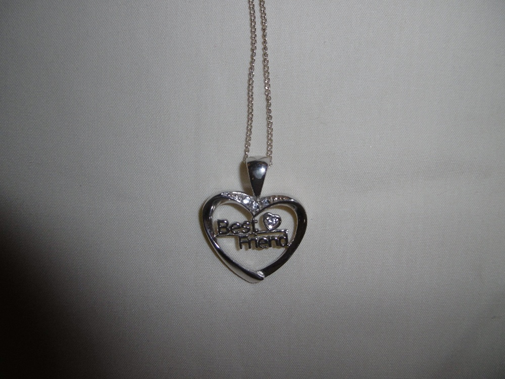 A 925 SILVER BEST FRIEND HEART PENDENT ON CHAIN