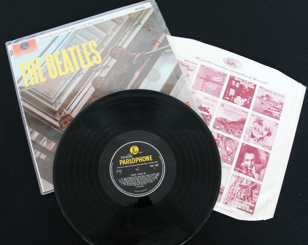 THE BEATLES - PLEASE PLEASE ME (TWO COPIES) A real collector's lot here with two versions of this - Image 3 of 4