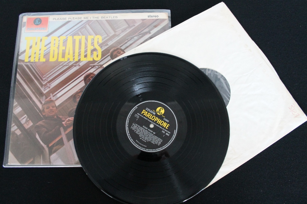 THE BEATLES - PLEASE PLEASE ME (TWO COPIES) A real collector's lot here with two versions of this - Image 4 of 4