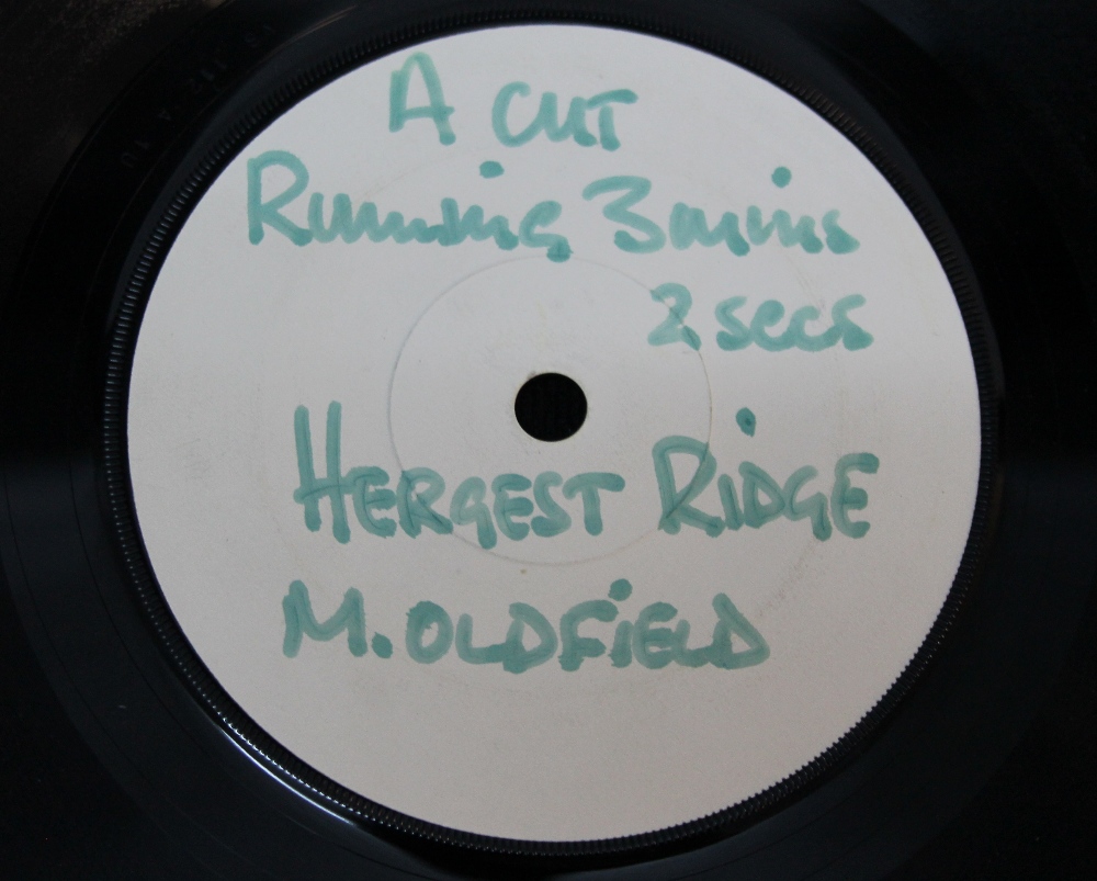 MIKE OLDFIELD - HERGEST RIDGE - WHITE LABEL PROMO - The holy grail for Mike Oldfield collectors now - Image 2 of 2