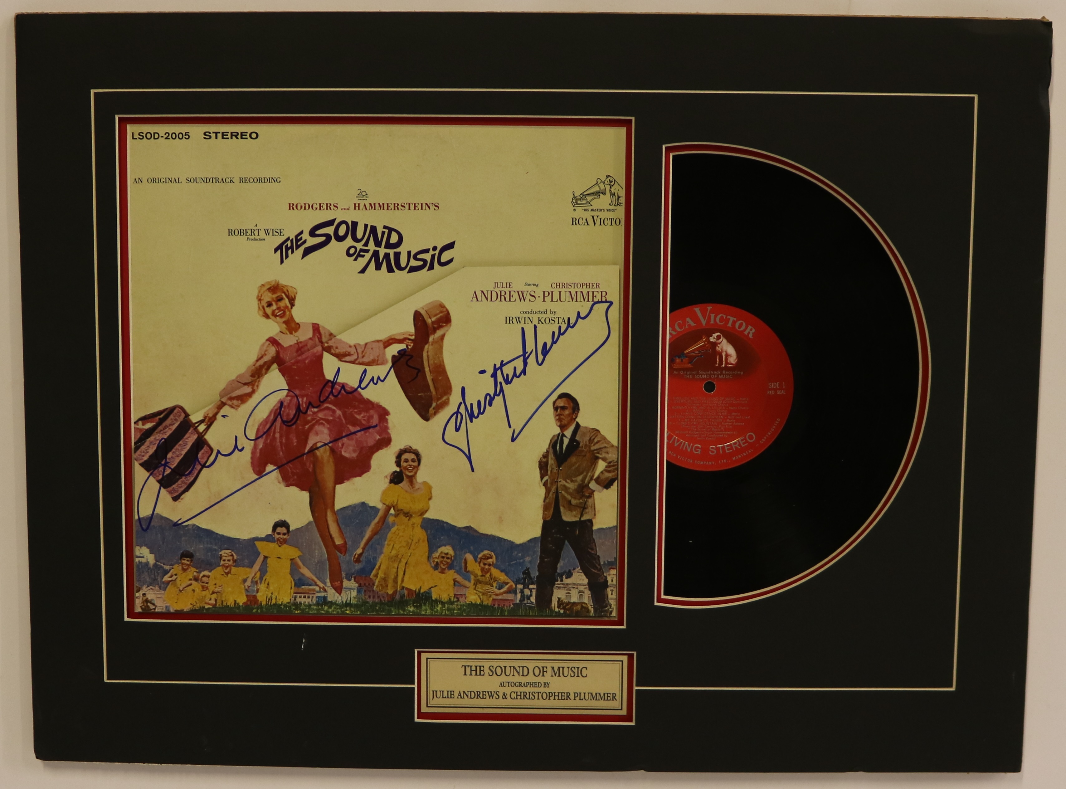 SOUND OF MUSIC - JULIE ANDREWS - a Sound of Music soundtrack LP signed in 2000 by Julie Andrews and