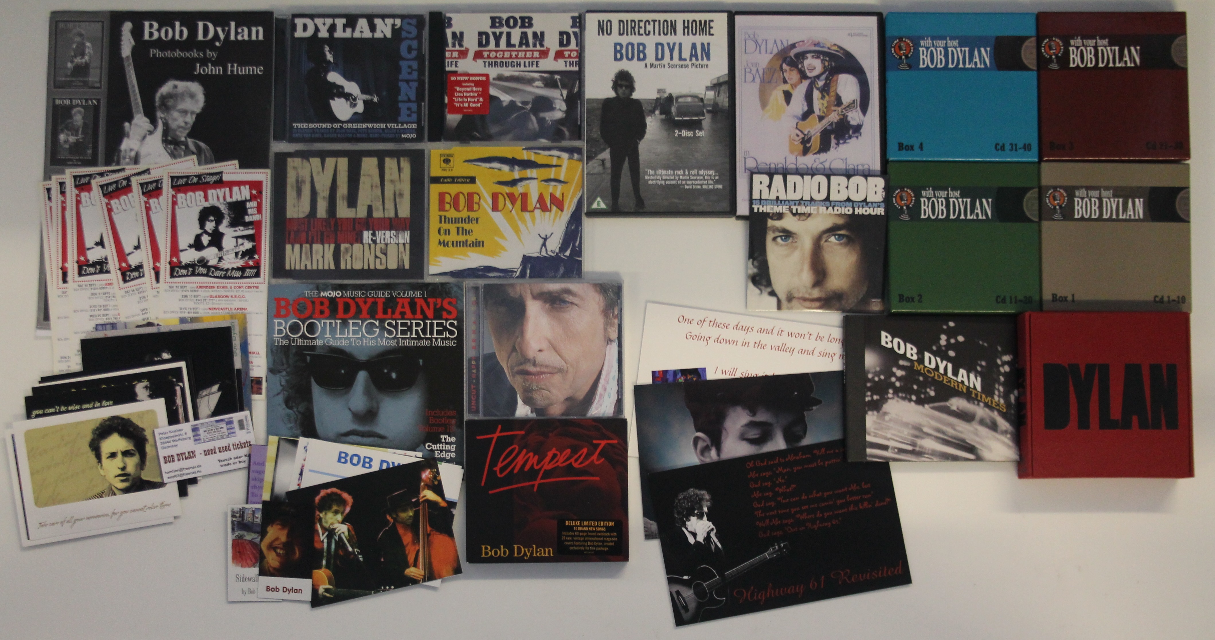 BOB DYLAN - an extensive Bob Dylan CD co