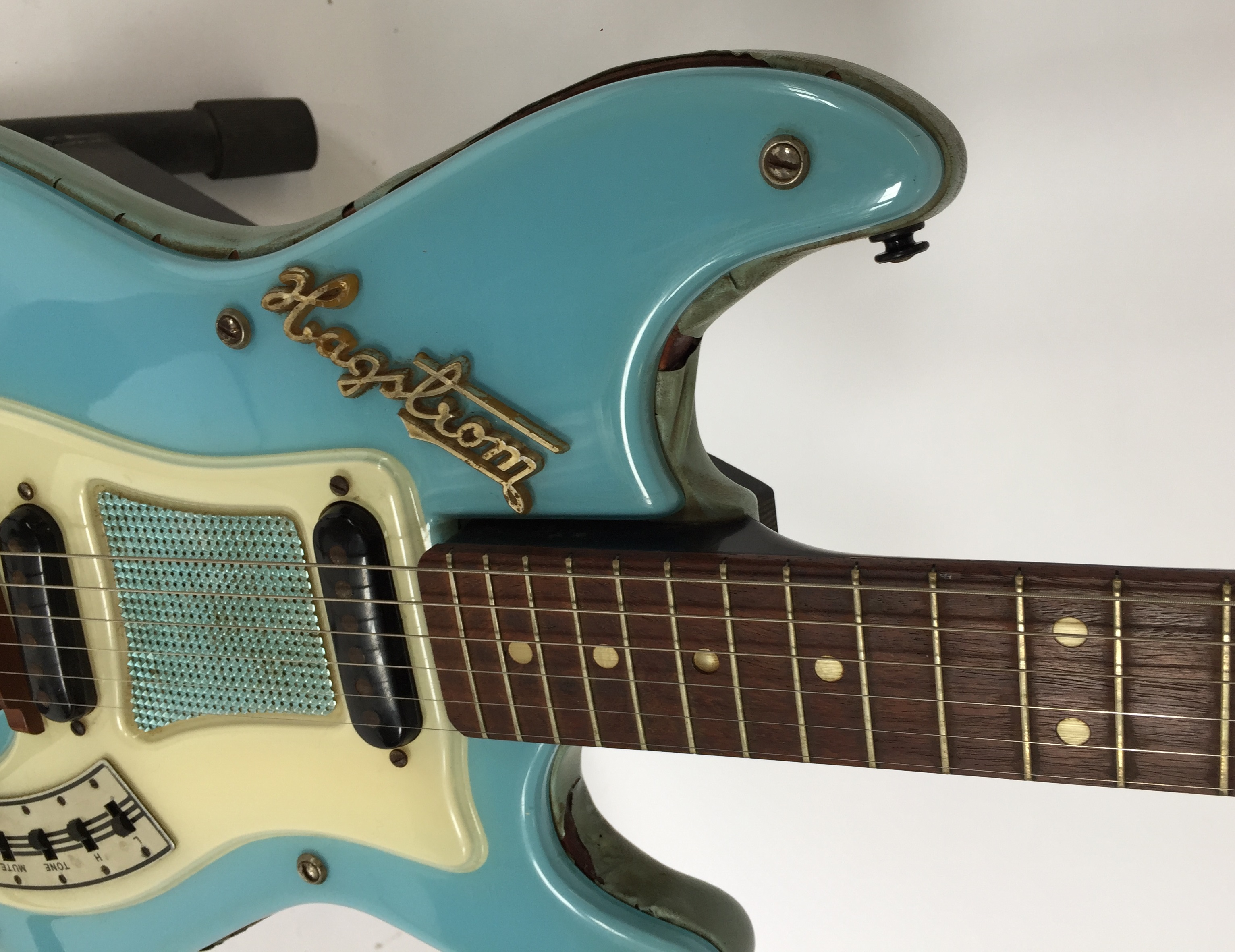 HAGSTROM FUTURAMA III 1964 BLUE - serial 603965. Hagstrom KENT electric guitar made in 1964. - Image 3 of 9