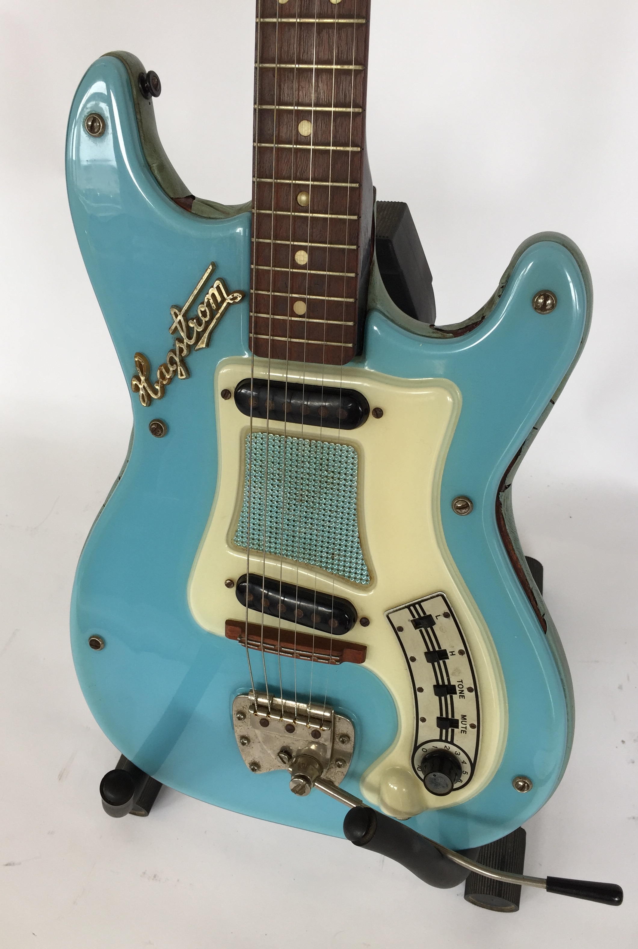 HAGSTROM FUTURAMA III 1964 BLUE - serial 603965. Hagstrom KENT electric guitar made in 1964. - Image 2 of 9