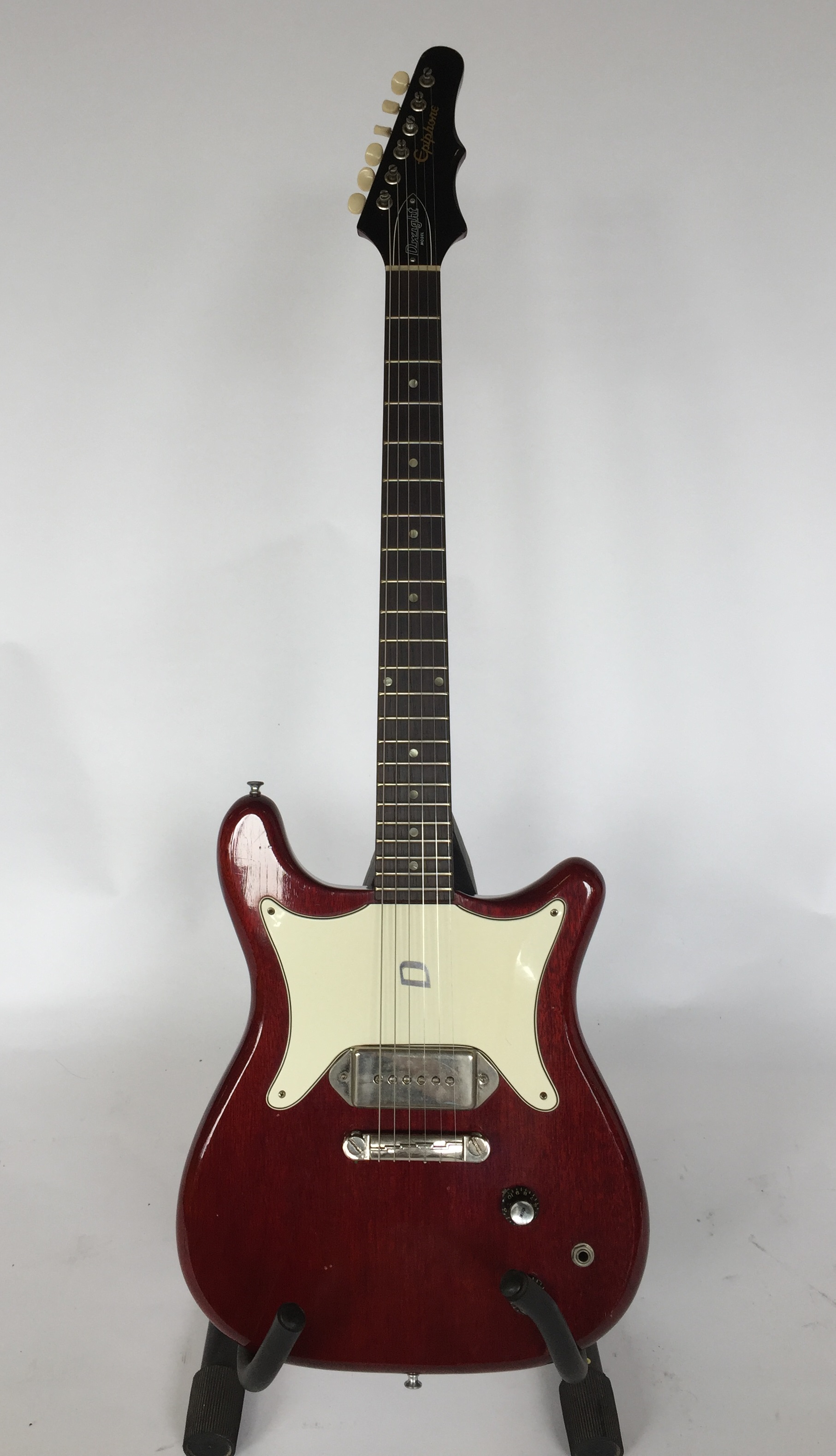 DWIGHT CORONET 1965 ELECTRIC GUITAR ***TEMPORARILY WITHDRAWN UNTIL RECEIPT OF CITES ARTICLE 10