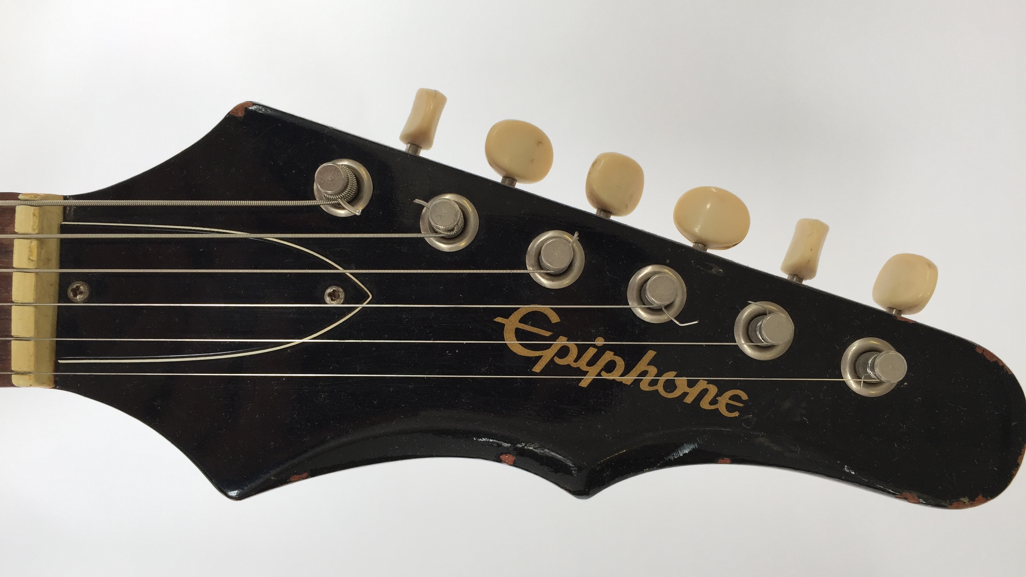 EPIPHONE OLYMPIC 1966 ELECTRIC GUITAR ***TEMPORARILY WITHDRAWN UNTIL RECEIPT OF CITES ARTICLE 10 - Image 3 of 8