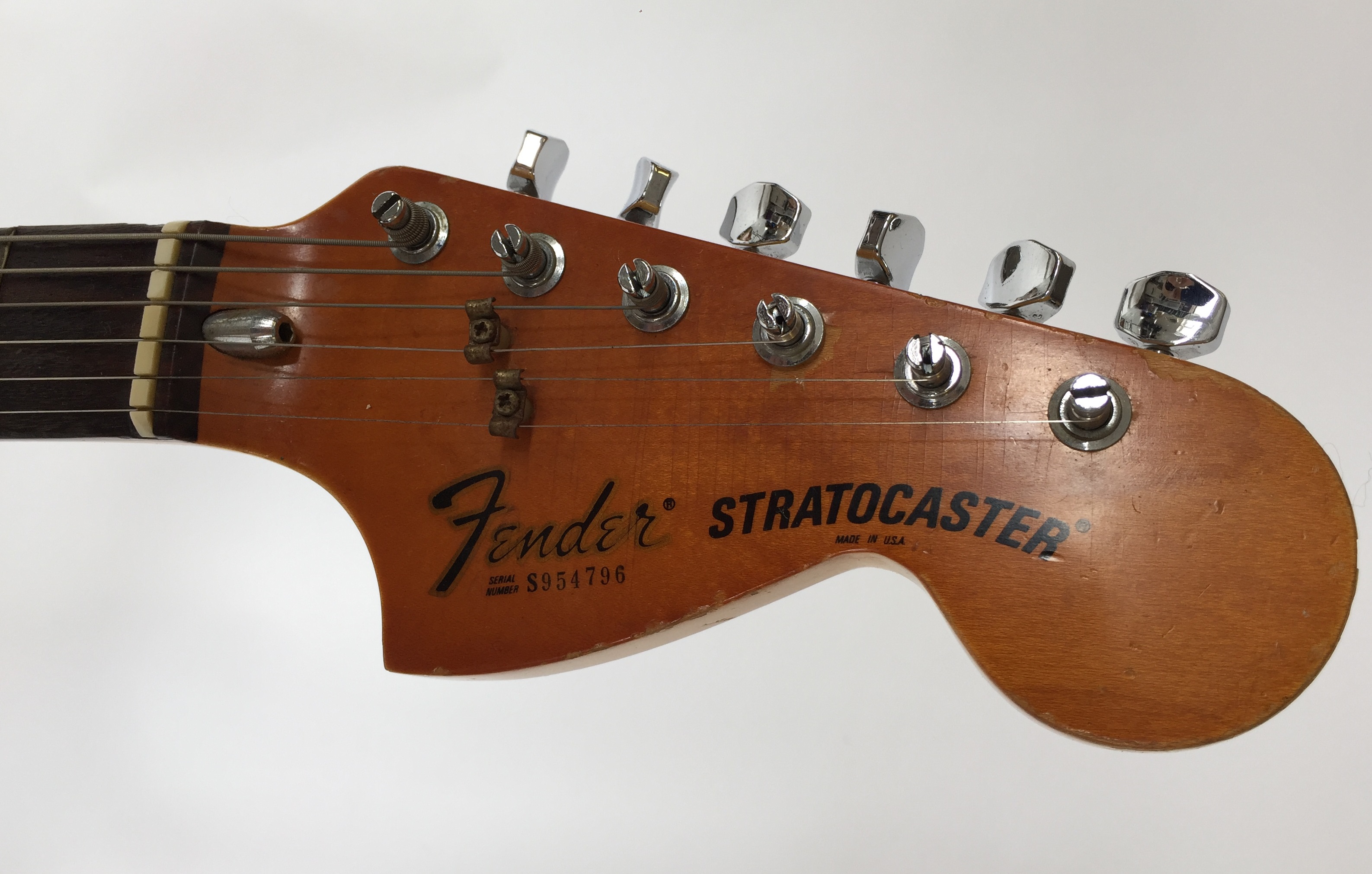 FENDER STRATOCASTER ANTIGUA 1978 - Fender Stratocaster Antigua 1978 with maple and rosewood necks. - Image 3 of 8