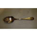 Silver tea spoon London 1825 no makers marks 14 g