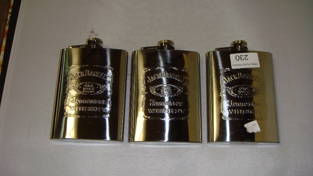 Stainless steel advertising hip flasks - Image 2 of 2