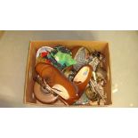 Box of oddments, Henselite bowls etc.