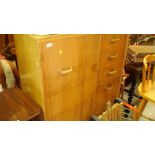 Vintage light oak compactum