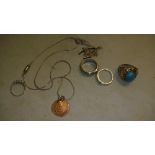 Bag of assorted silver and base metal costume jewellery