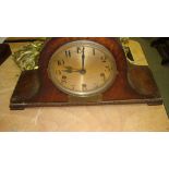 Vintage oak case mantle clock