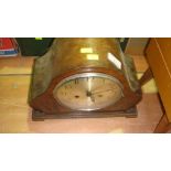 Vintage oak case mantle clock