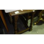 Oak gateleg table