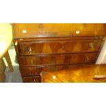 Reproduction yew bureau