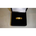 18 ct gold wedding band 1 g size 55 in presentation box