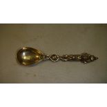 Interesting solid silver spoon Sheffield 1943 William Bush 61 g