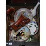 A box of miscellaneous including Royal Doulton balloon man plate, pair of carnival glass vases,