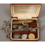 A collection of silver gilt jewellery.
