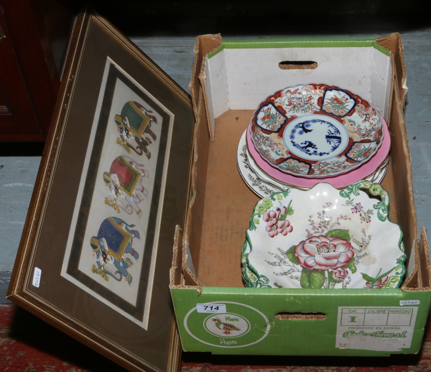 A box of miscellaneous to include Japanese Imari plate, pearlware desert set,