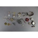 Mixed vintage & antique silver & white metal jewellery