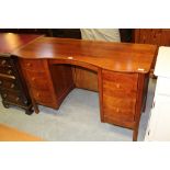 Modern Willis & Gambier dressing table