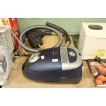 miele vacuum cleaner