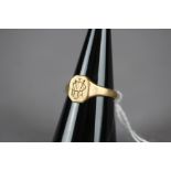 9ct gold signet ring 3grams