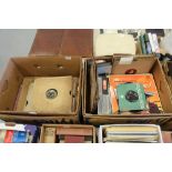 2 boxes of jazz 78's, Pathe discs etc