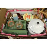 Box of kitchenalia