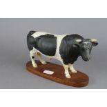 Beswick pottery friesian bull on plinth 2452a