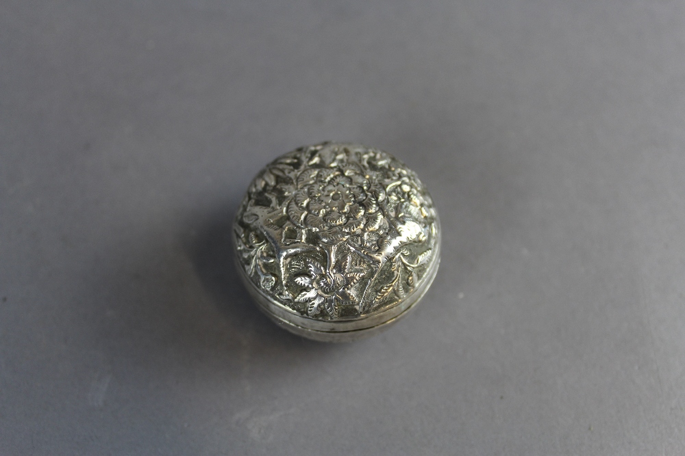 Indian embossed white metal circular pill box 4.5cm diameter