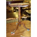 Oak stem table (top af)