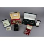 Quantity of boxed silver/925 jewellery