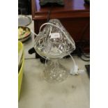 Crystal mushroom form table lamp