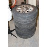 4 15" alloy wheel & tyres