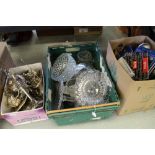 Box of glass wares