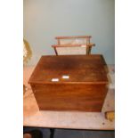 Sewing & knitting box ( knitting in bottom )