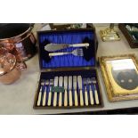 Box of sterling silver, fish cutlery