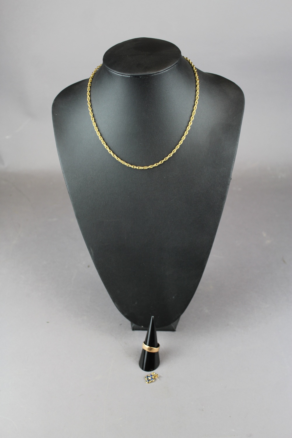 9ct necklace