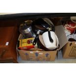 Box of various kitchen wares
