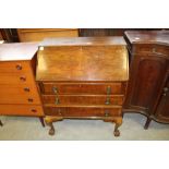 Walnut bureau 470.