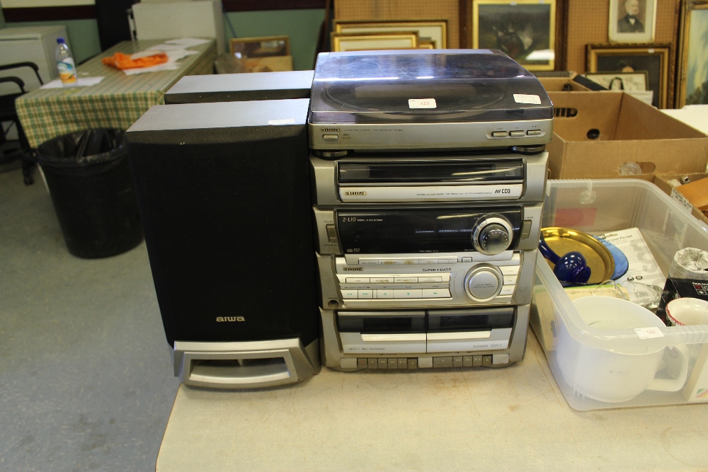 Aiwa music stacking system