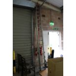 Pair of extending ladders