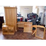 Oak Pedley of Essex bedroom suite complete with wardrobe, dressing table, tripod table and a pair of